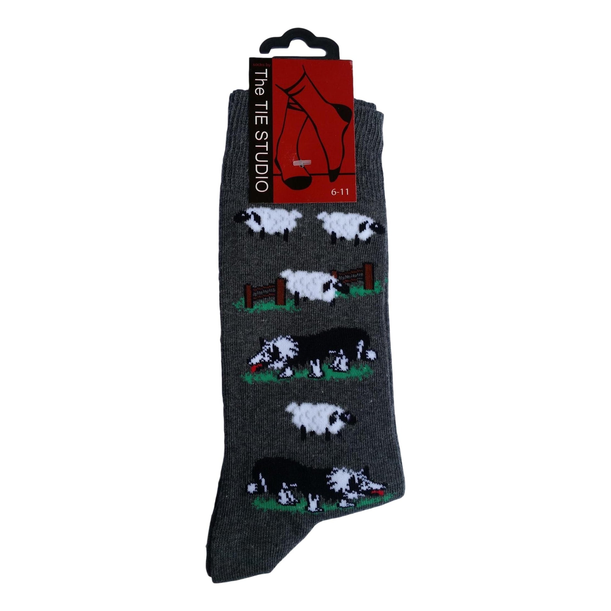 Border Collie Dog and Sheep Unisex Novelty Ankle Socks Adult Size 6-11 image 0