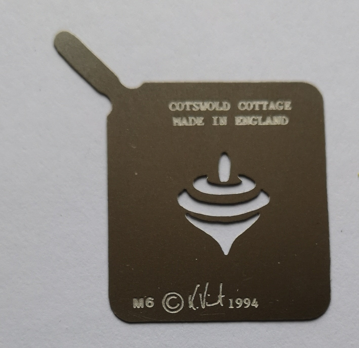 Stainless steel M6 spinning top small cake decorating / card making stencil image 0