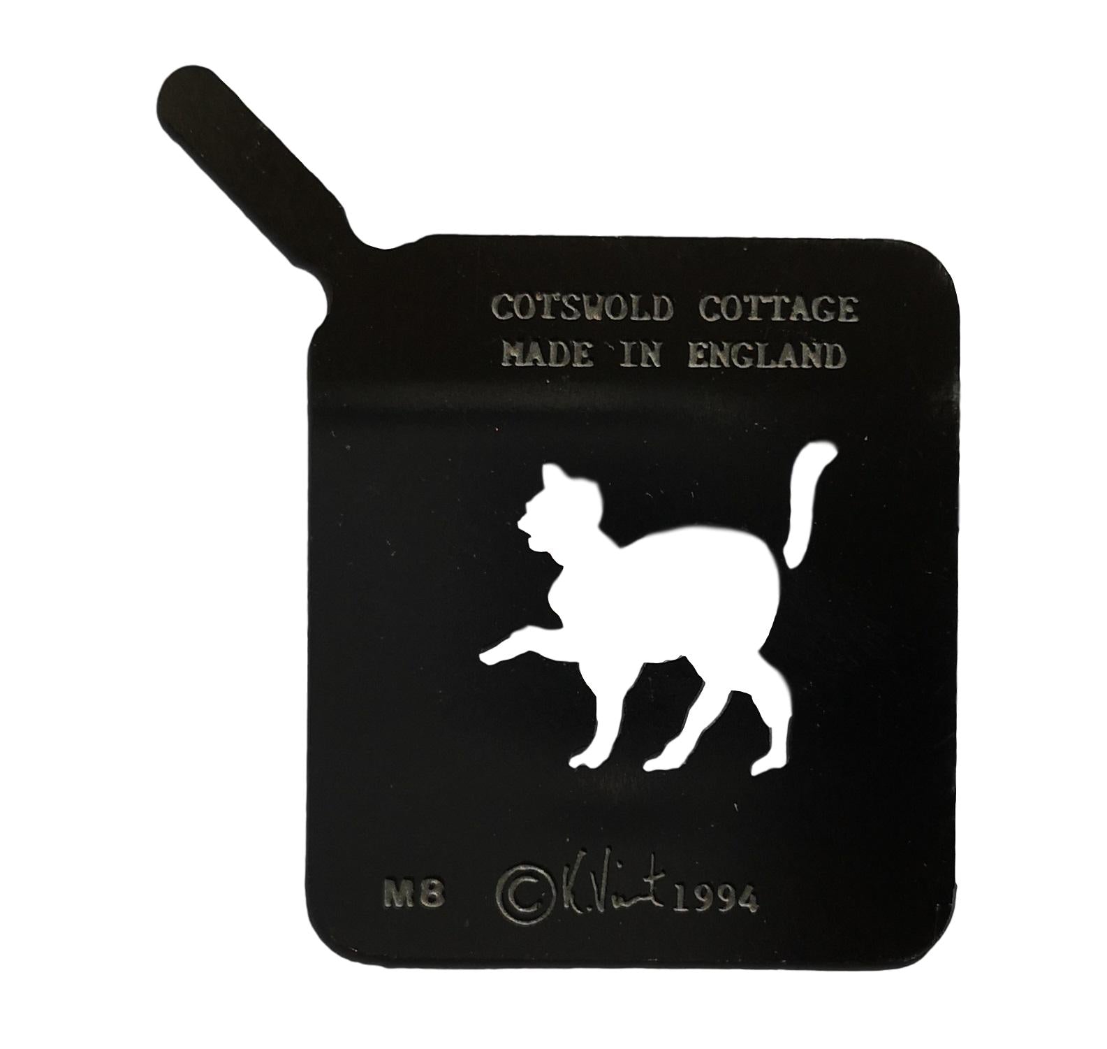 Stainless steel M8 small Cat cake decorating / card making stencil image 0