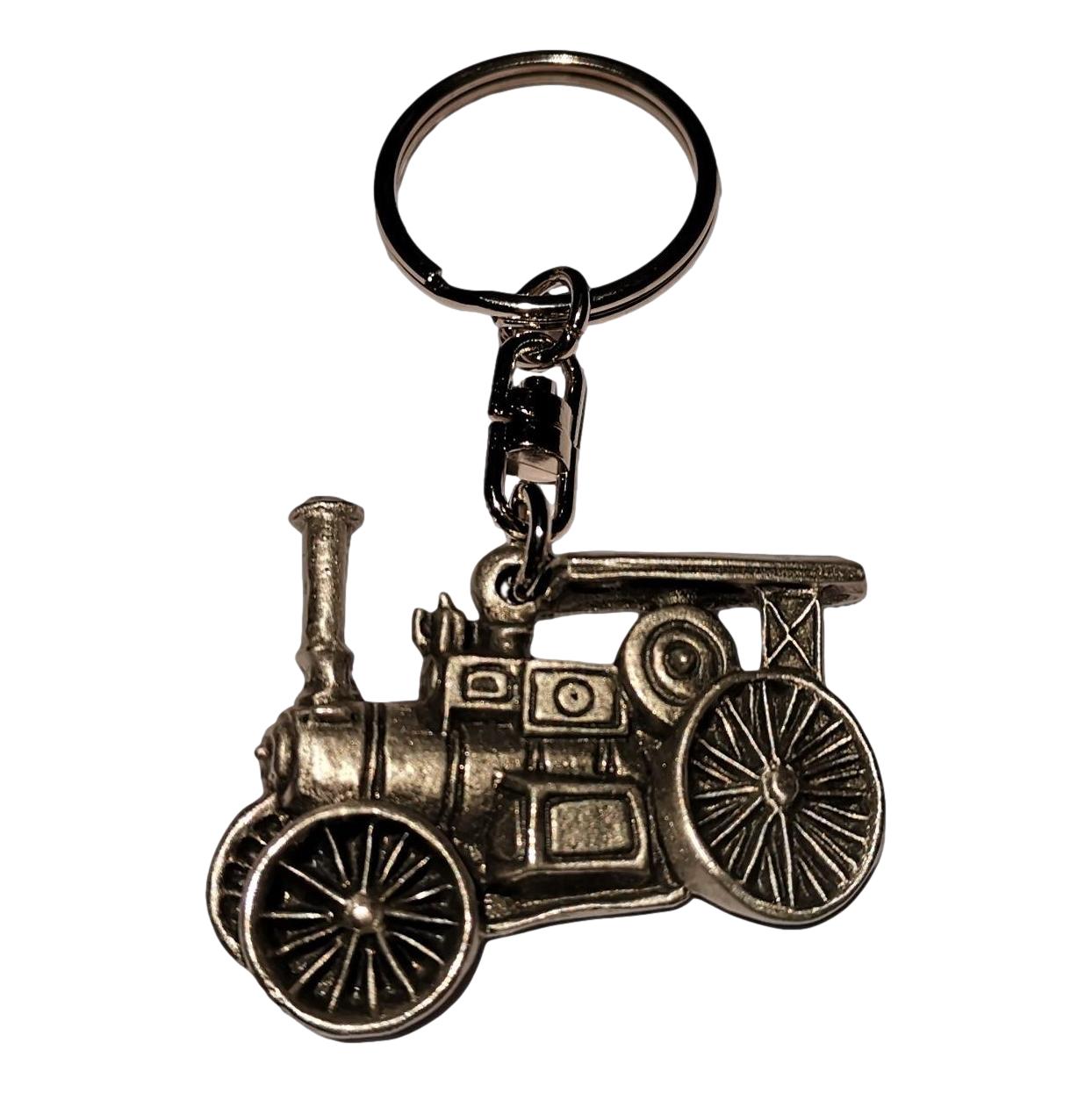 Steam Traction Engine pewter metal keyring image 0