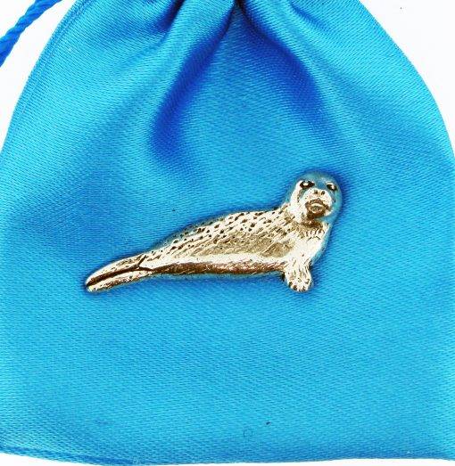 Seal polished pewter metal lapel pin badge image 2