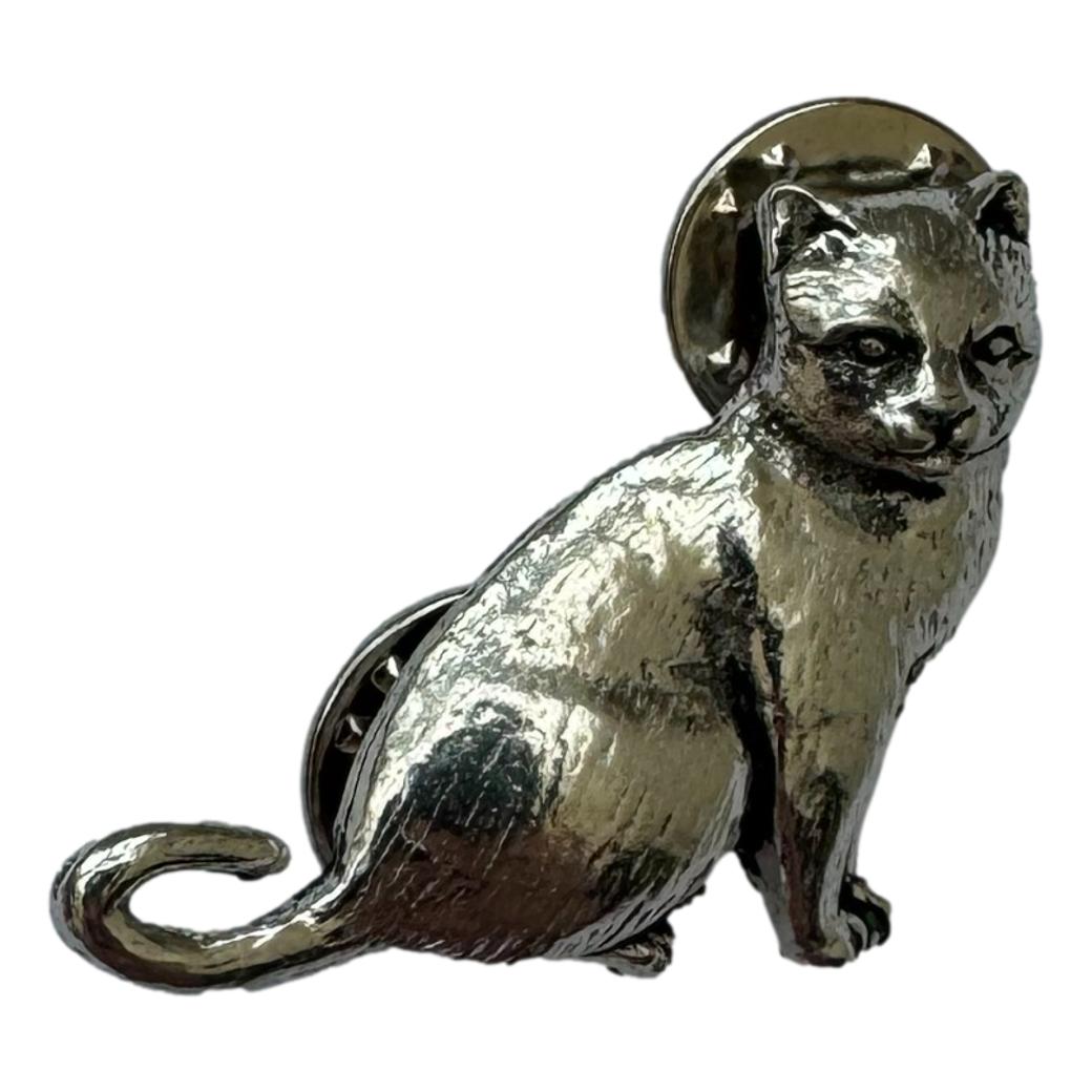 British Shorthair Cat polished pewter metal lapel pin badge image 0
