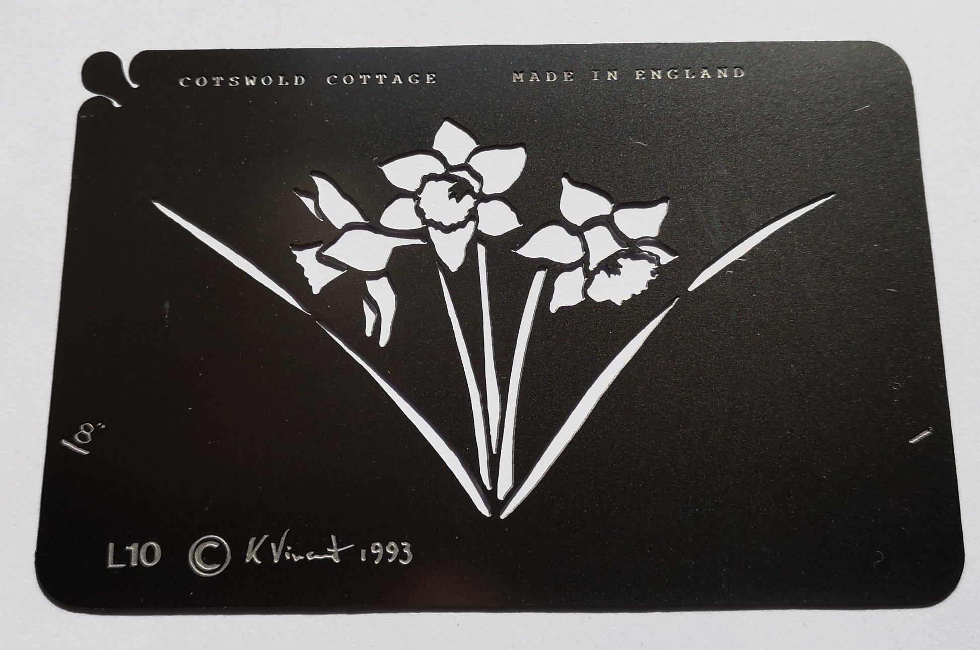 Stainless steel L10 Daffodil cake decorating / card making stencil image 0