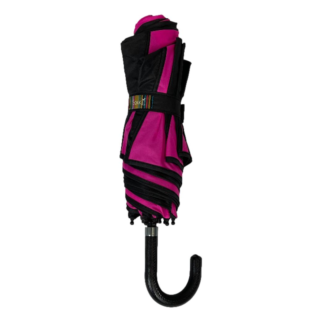Everyday Swirl Pink/Black Folding Umbrella Lightweight image 3