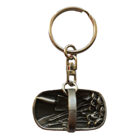 Garden Trug pewter metal keyring image 0