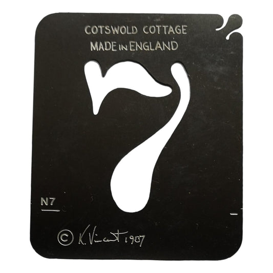 Stainless steel N7 Number Seven cake decorating / card making stencil image 0