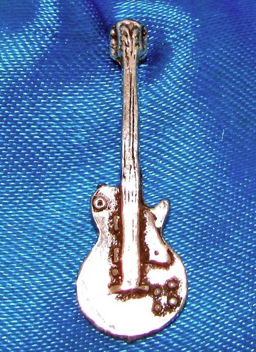Les Paul guitar polished pewter metal lapel pin image 1