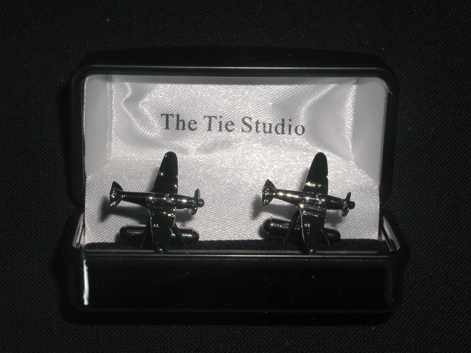 Spitfire style polished silver-plated torpedo cufflinks in padded gift box image 0